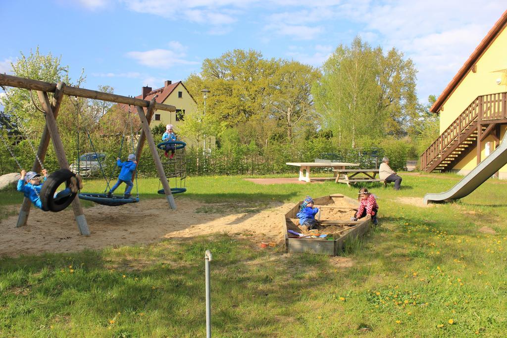 Feriendorf Alte Fahrt Rechlin Exterior foto