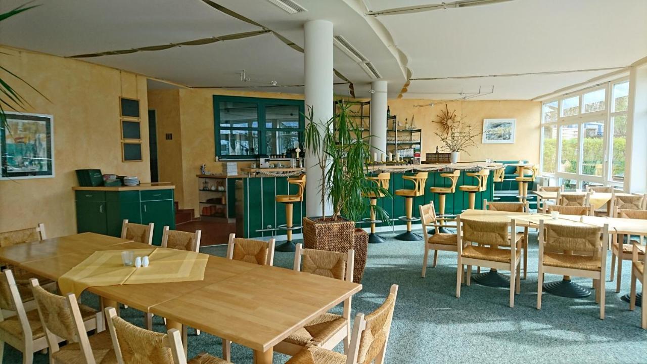 Feriendorf Alte Fahrt Rechlin Exterior foto